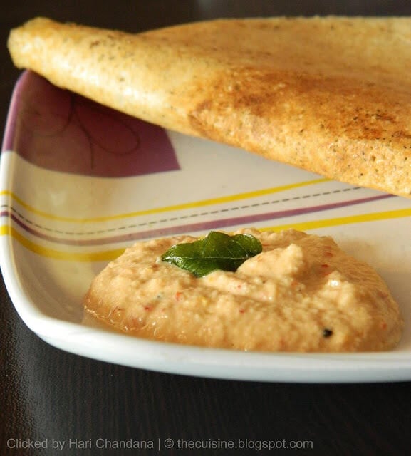 Peanut Onion Chutney Recipe for Dosa / idlis Blend with Spices