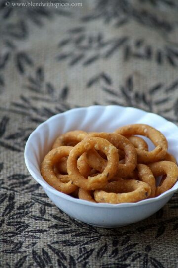 Chegodilu Recipe - Traditional Andhra Rice Flour Snack Recipe for Diwali