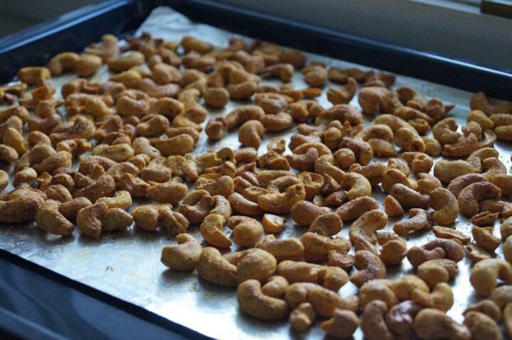How to Make Indian-Spiced Oven Roasted Cashews Recipe in 15 Mins