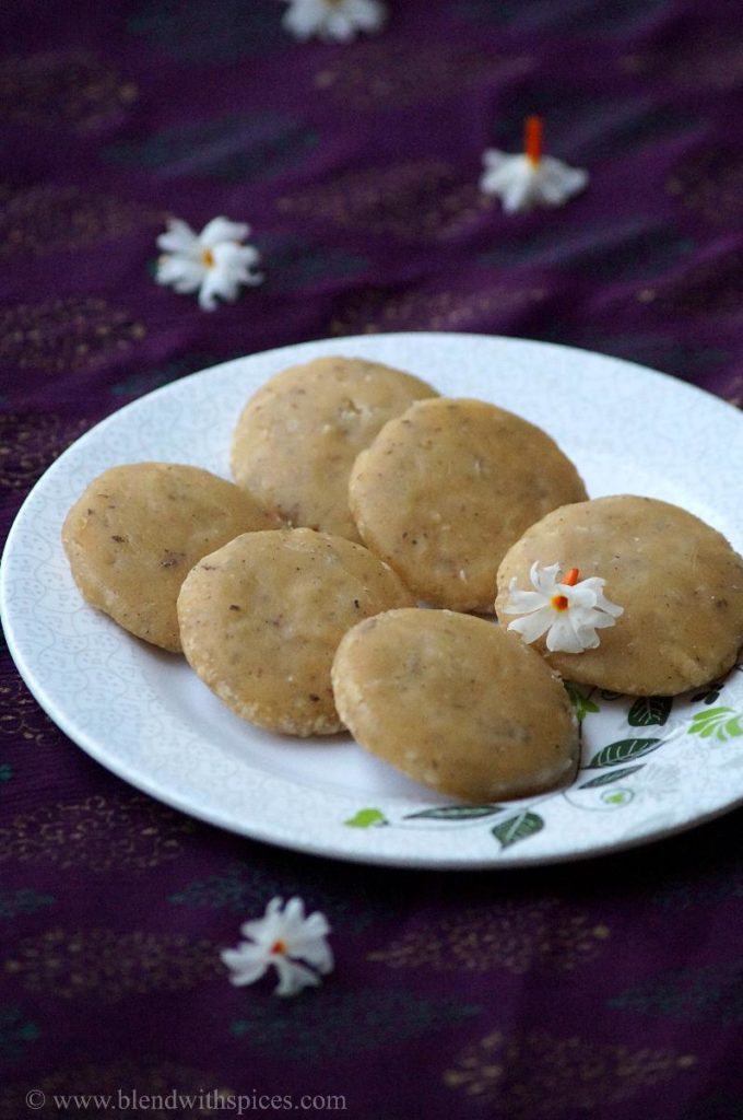 kudumulu prasadam, how to make kudumulu, jaggery kudumulu, sweet kudumulu, kudumulu for vinayaka chavithi