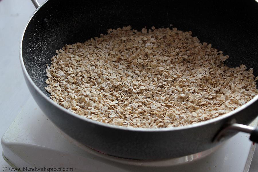 roasting quick oats to prepare oats ven pongal