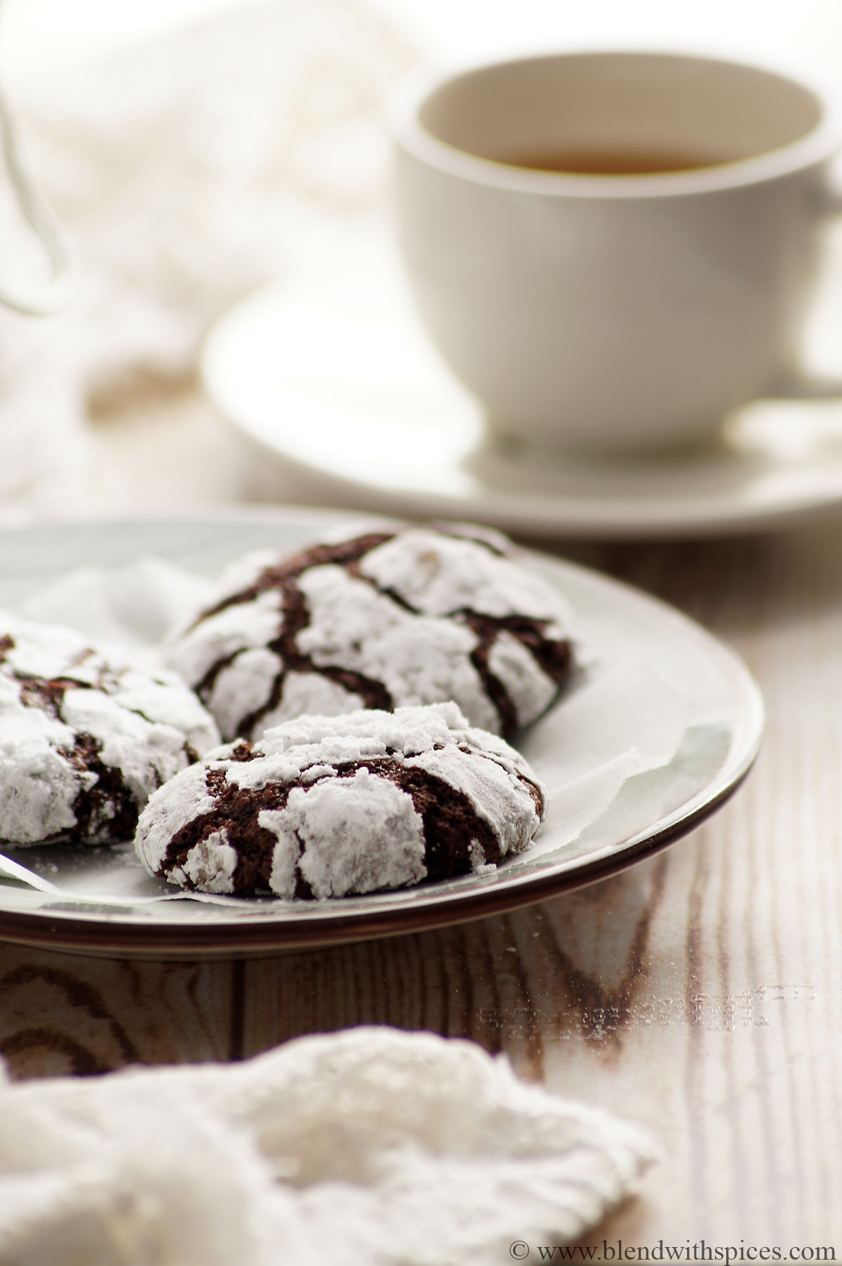 Chocolate Crinkle Cookies (Eggless) - Blend with Spices