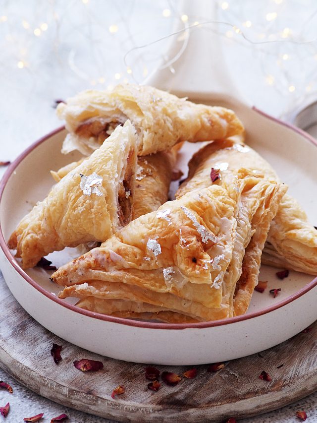 Gulab Jamun Turnovers with Puff Pastry – Diwali Recipes