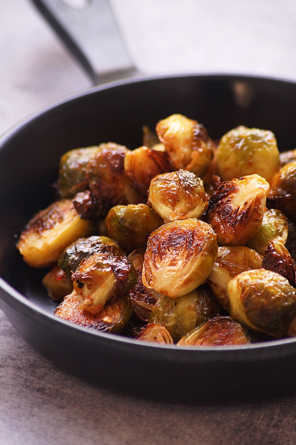 honey sriracha brussels sprouts