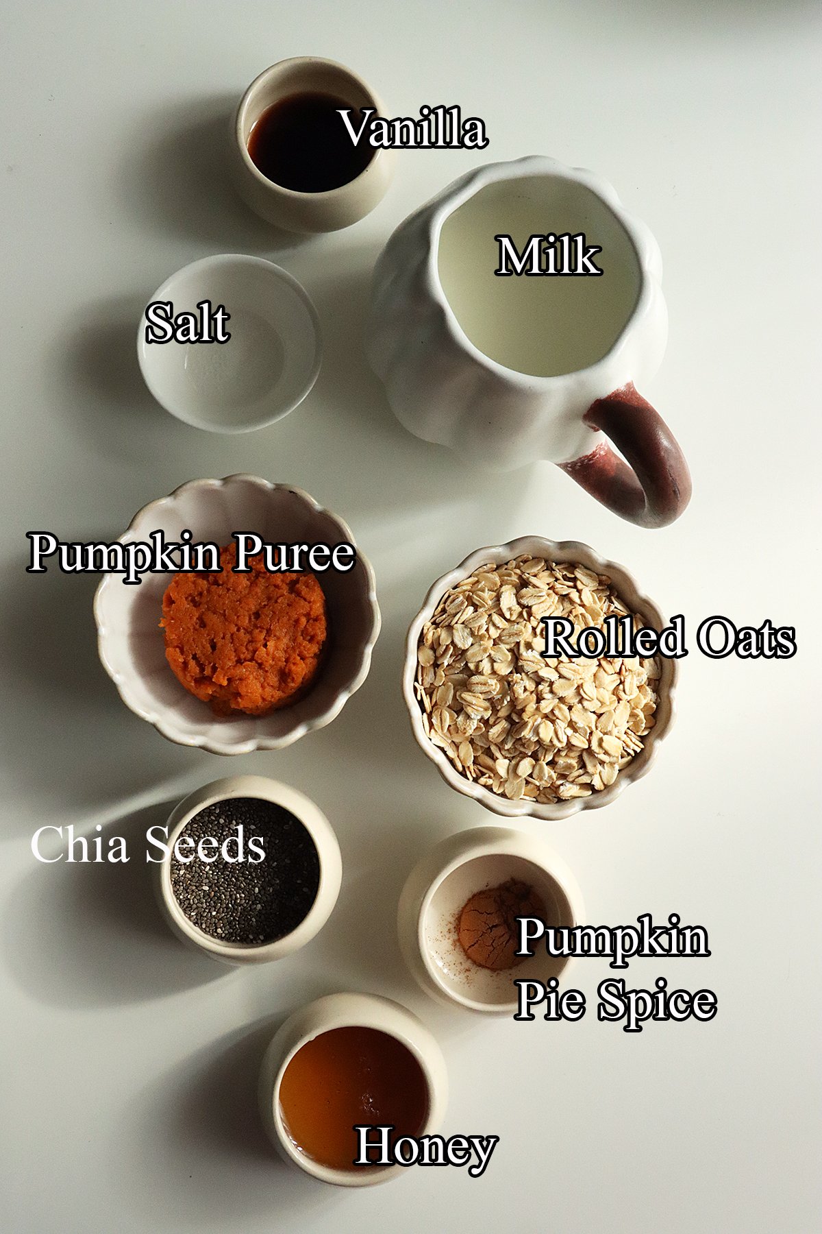 Ingredients needed for Pumpkin pie overnight oats recipe