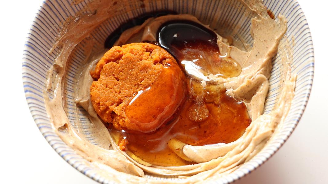 Pumpkin puree, vanilla and honey were added to the spiced butter mixture.