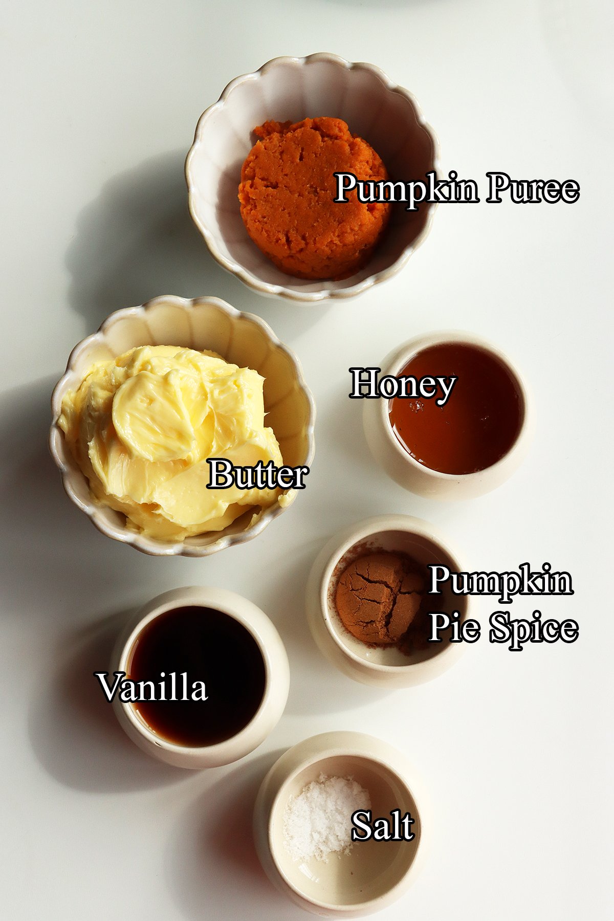Ingredients needed to make pumpkin pie spice butter